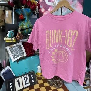 Blink 182 Shirt Adult Small Pink Punk Rock Band Tee Smiley Logo California Smile